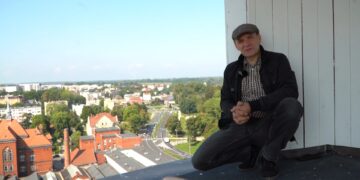 POZNAJ SWOJE MIASTO – NAD DACHAMI ŻAR